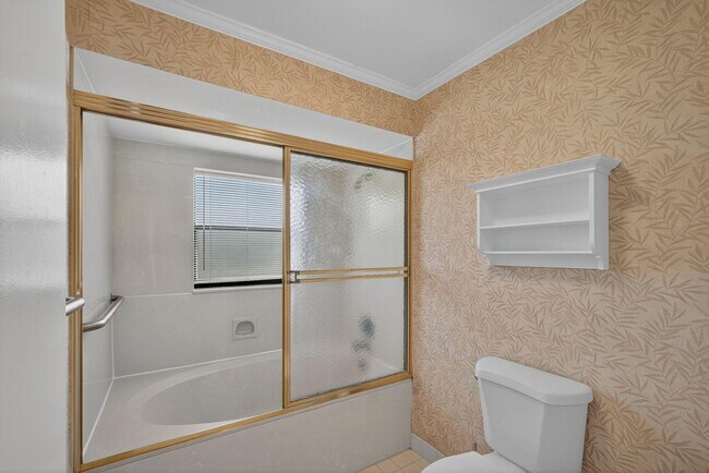 Building Photo - 17001 Freshwind Cir