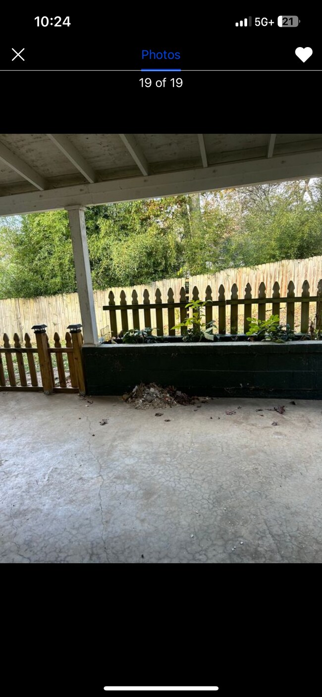 Building Photo - 131 Druid Dr