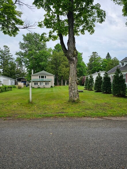 Building Photo - 3423 Poplar St