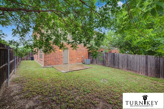 Building Photo - 7905 Butler Ct