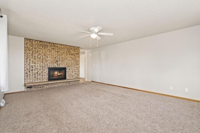 Building Photo - 3041 Co Rd 46