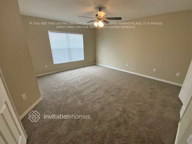 Building Photo - 2235 Roanoke Springs Dr