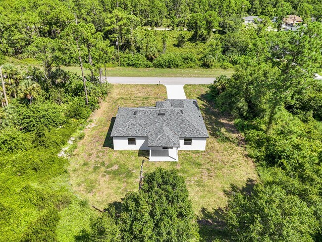 Building Photo - 1134 Sunrise Blvd