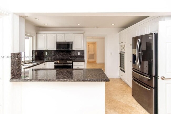 Building Photo - 75 S Prospect Dr