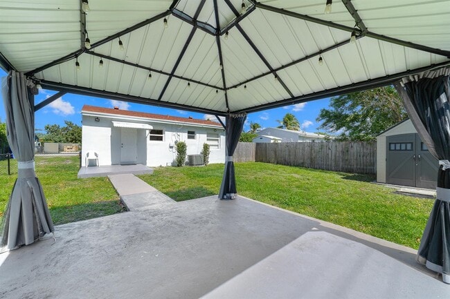 Building Photo - 2130 Wiley Ct