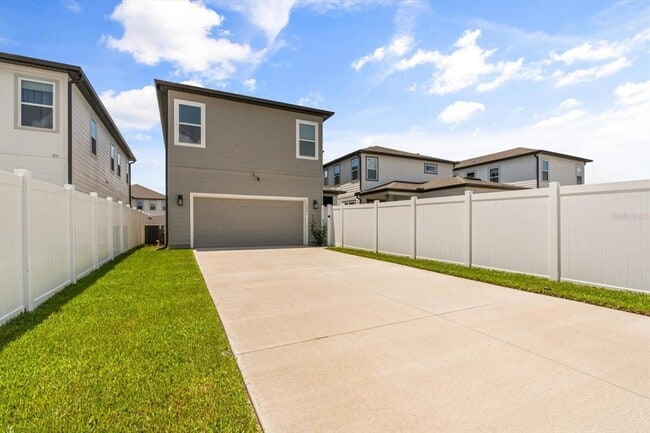 Building Photo - 17061 Seville Orange Rd