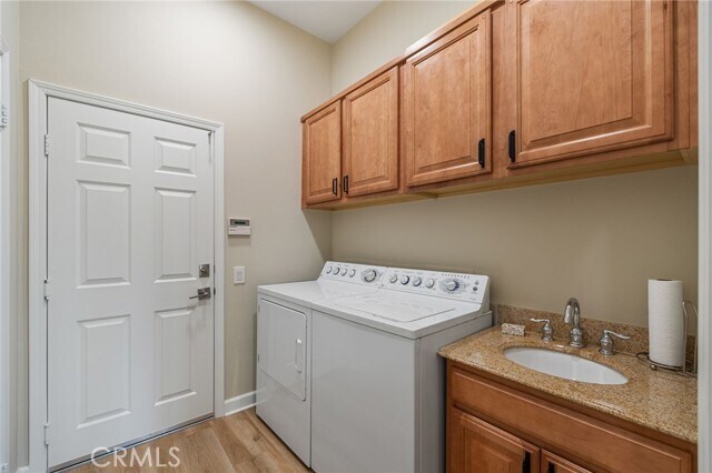 Building Photo - 35241 Rosemont Dr