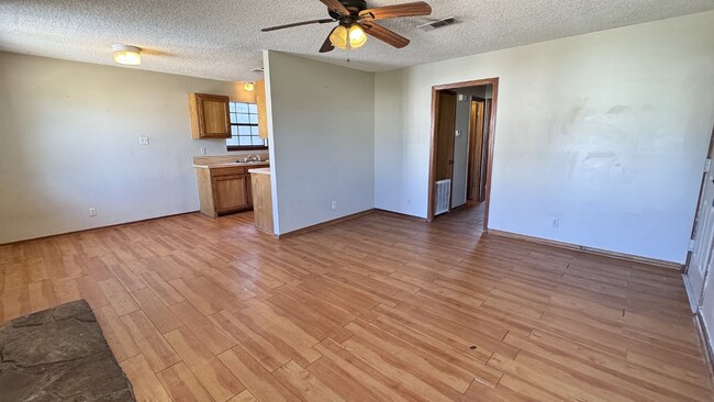 Building Photo - 819 Downing Pines Rd