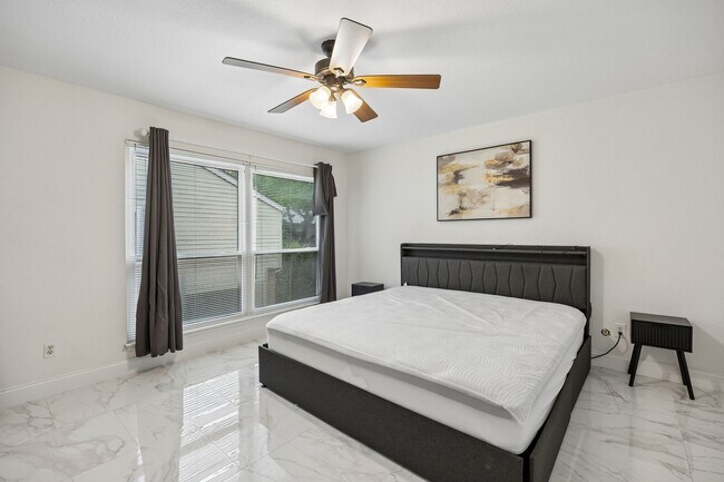 Building Photo - 2601 Augusta Dr