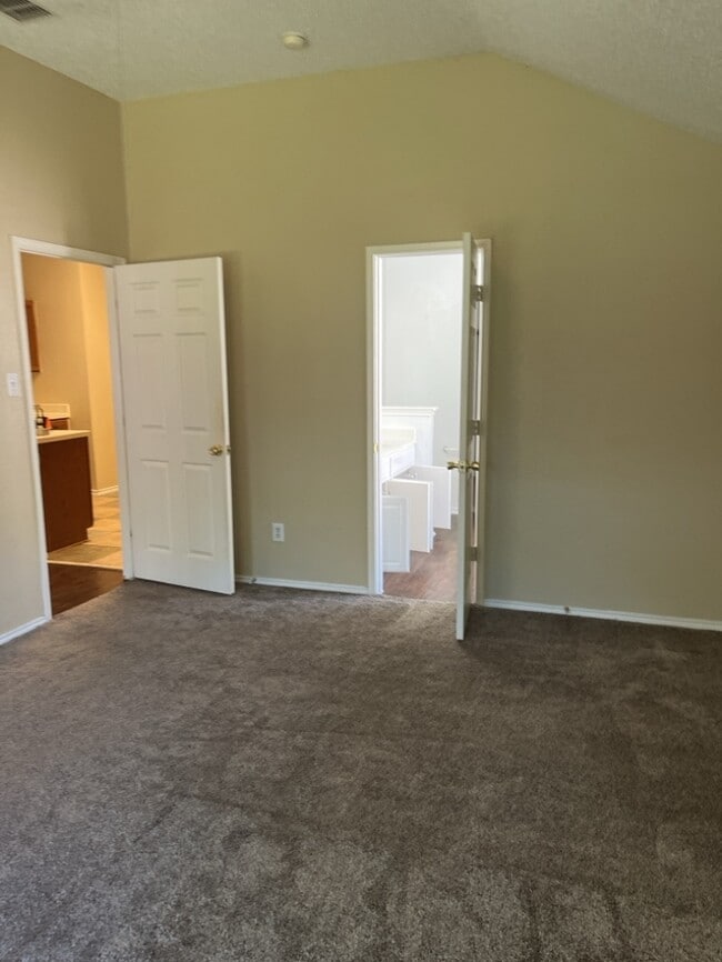 Building Photo - Great home in Windmill Farms! 3/2/2 Availa...