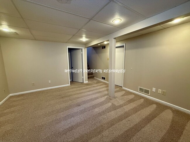 Building Photo - Stunning 3-Bedroom Home with Backyard Oasis!