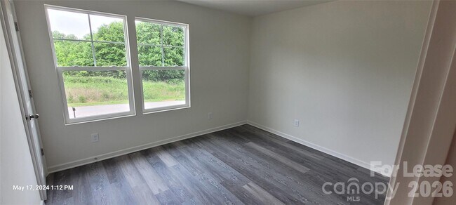 Building Photo - 133 Slate Dr