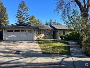 Building Photo - 4 Bedroom Home in Quiet West Davis Cul-de-sac