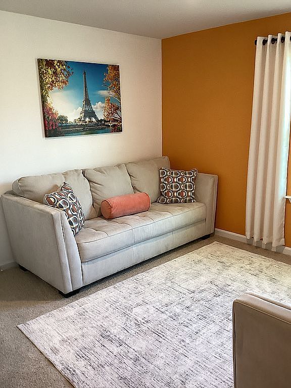 Building Photo - 313 Owens Ridge Way