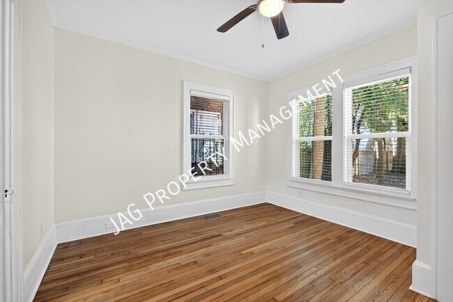 Building Photo - 2512 Park St