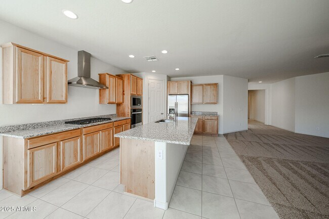 Building Photo - 27657 N 71st Ave