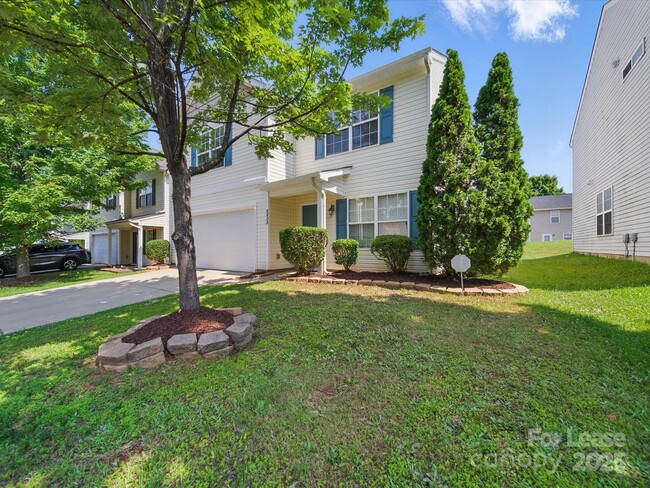 Building Photo - 5203 Grays Ridge Dr