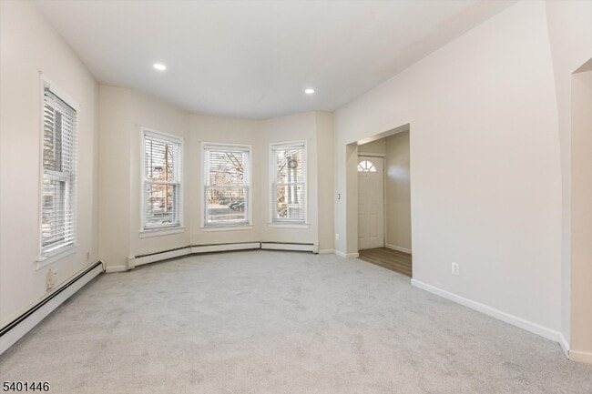 Building Photo - 55 Greenwood Ave