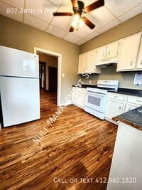 Building Photo - 807 Arthur Ave