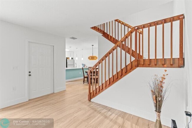 Building Photo - 7809 78th Way