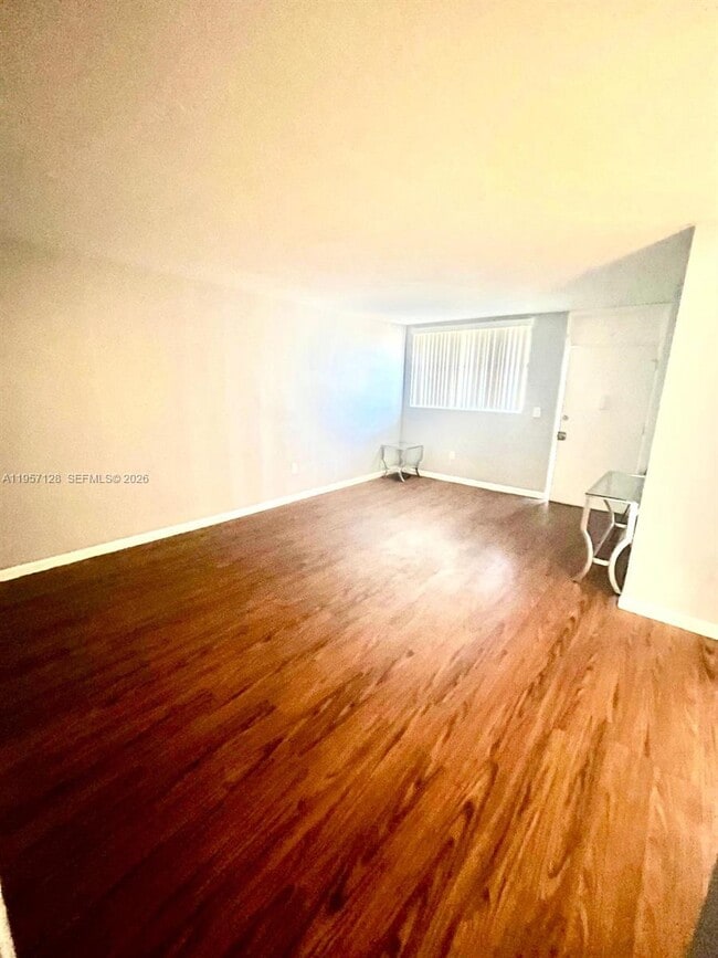 Building Photo - 1475 NE 125th Terrace