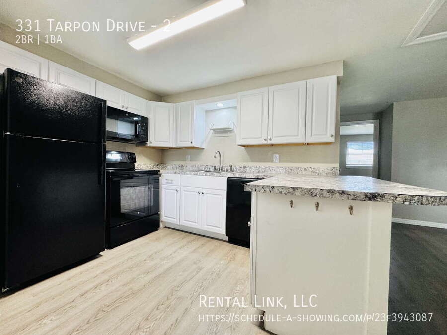 Building Photo - 331 Tarpon Dr