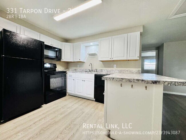 Building Photo - 331 Tarpon Dr