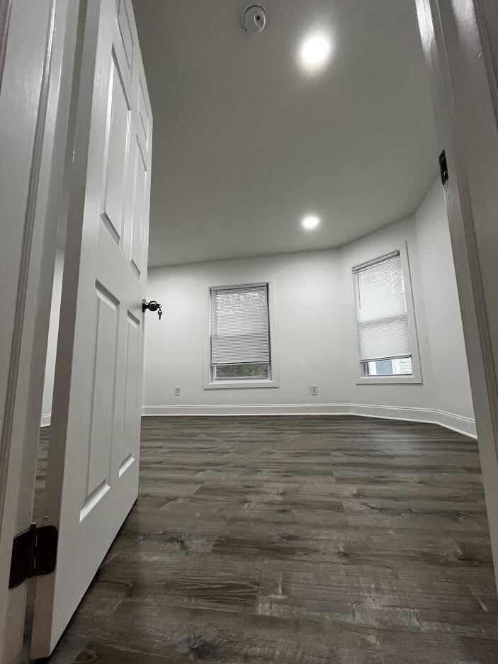 Bedroom 2 - 1110 Lake St