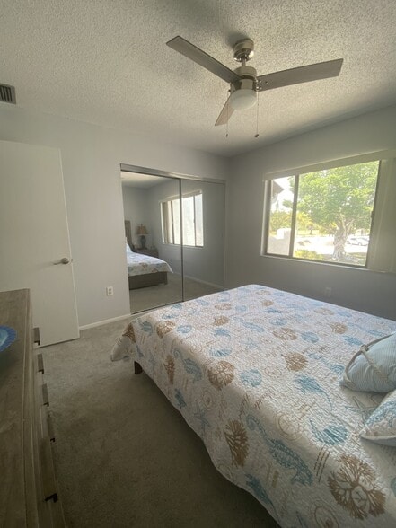 Building Photo - 1634 Stickney Point Rd