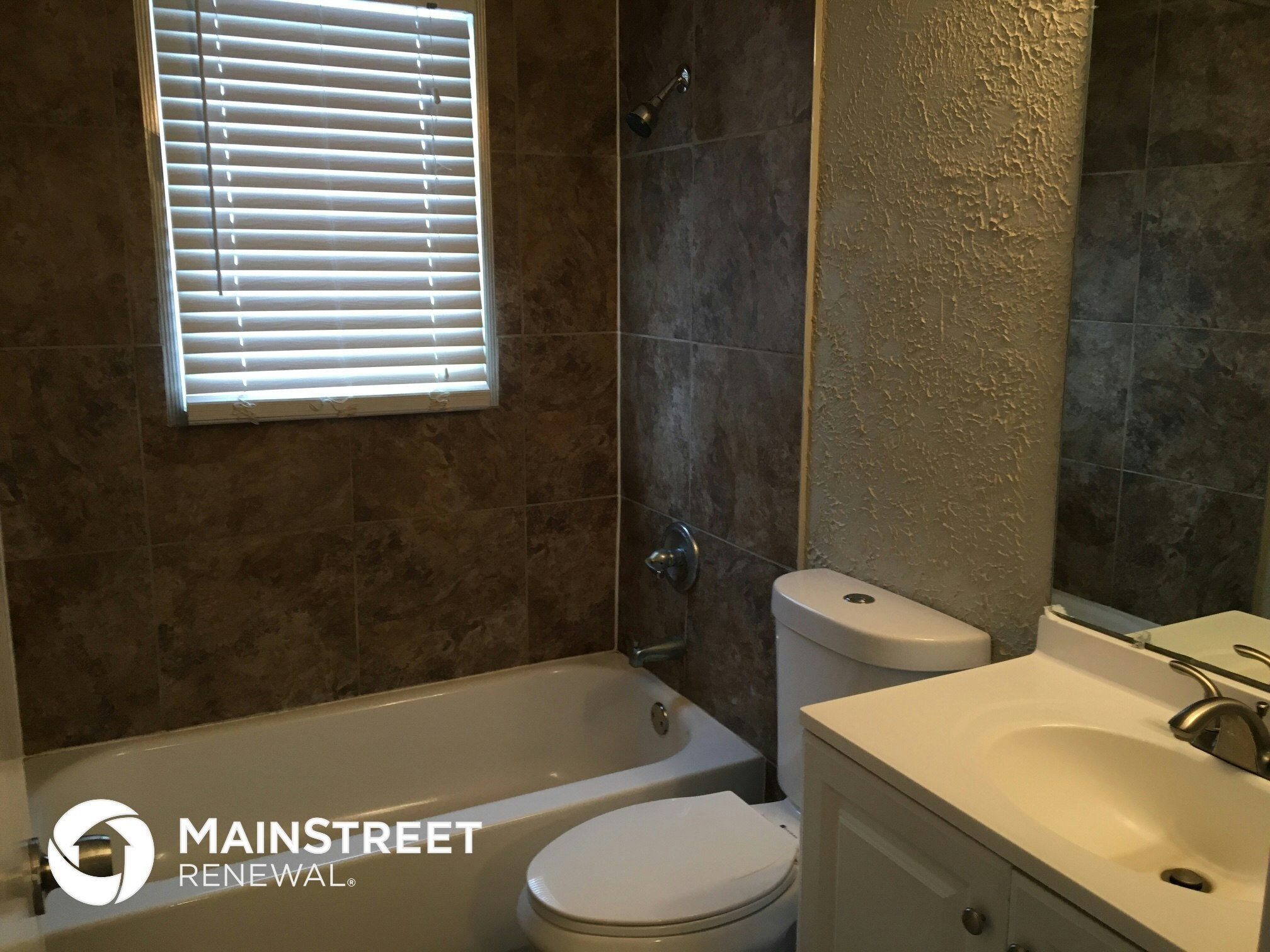 Building Photo - 2612 Springfield Dr