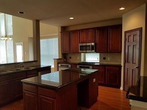 Building Photo - 13183 Broadhurst Dr