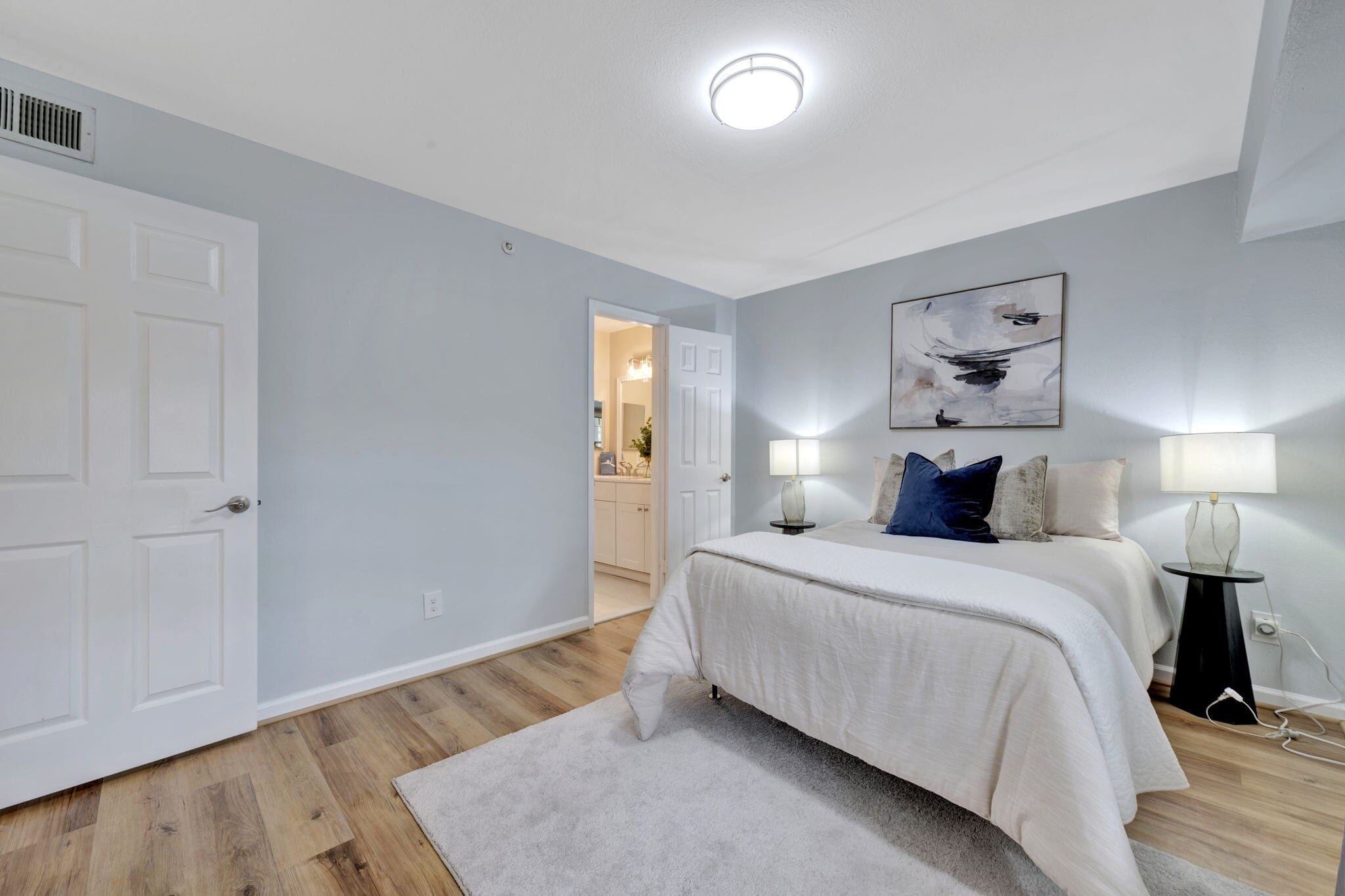 Building Photo - 3309 Wyndham Cir