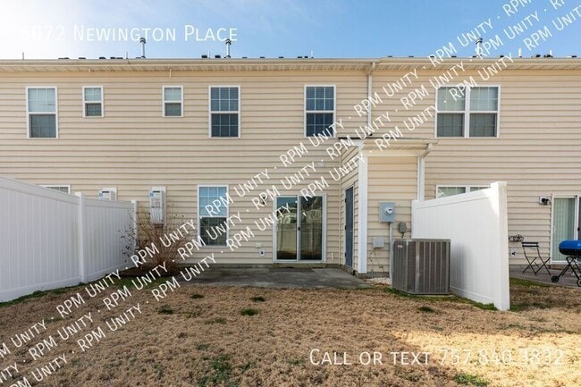 Building Photo - 6072 Newington Pl