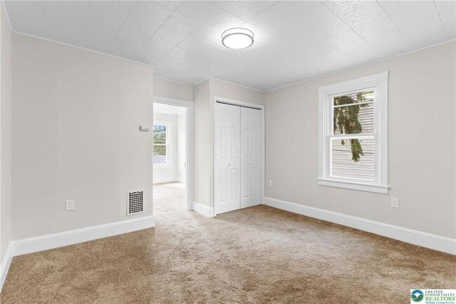 Building Photo - 821 Jackson St