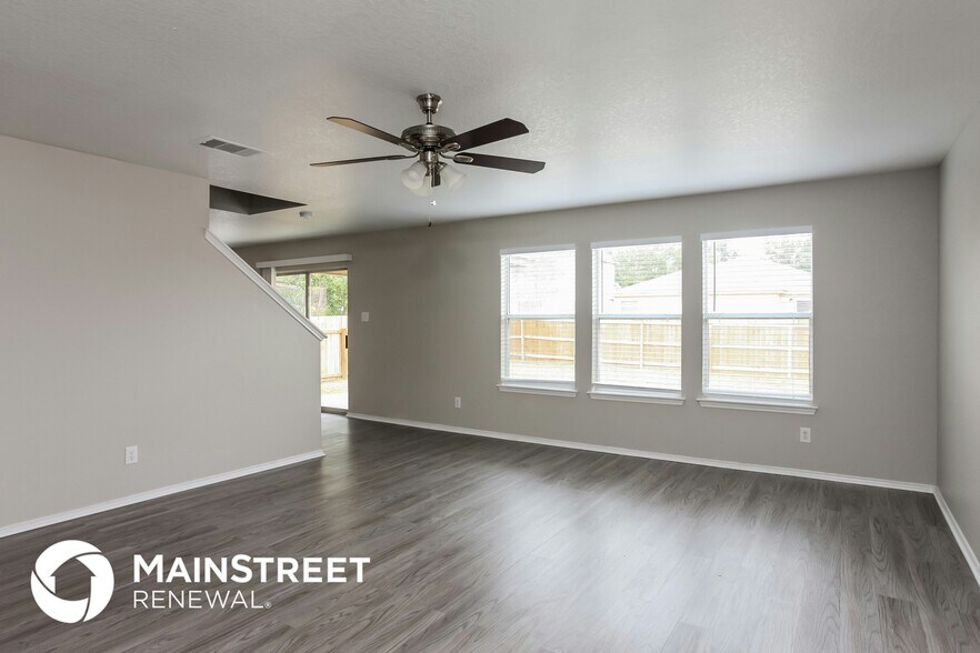 Building Photo - 105 Brahma Way