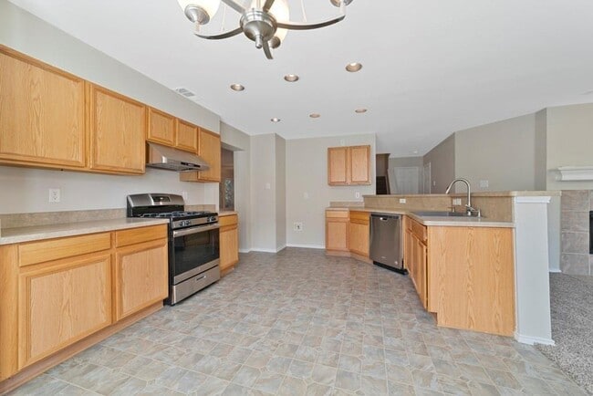Building Photo - 7836 Highpoint Ridge