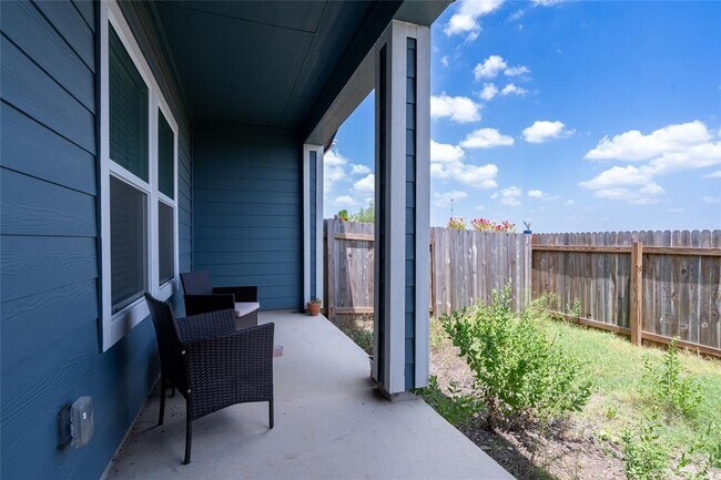 Building Photo - 225 Texas Agate Dr