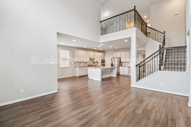 Building Photo - 13840 Tribeca