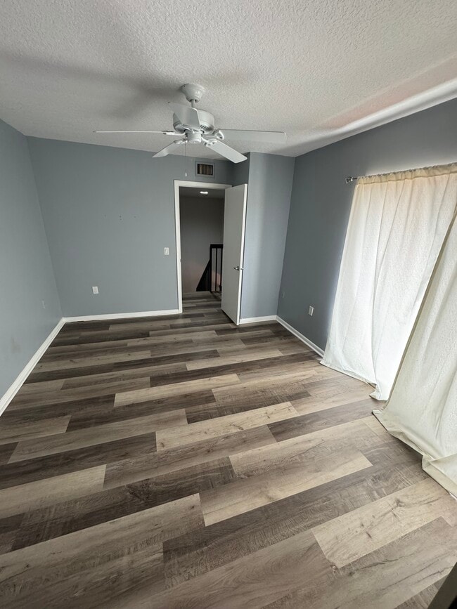 Building Photo - 2969 SW Sunset Trace Cir