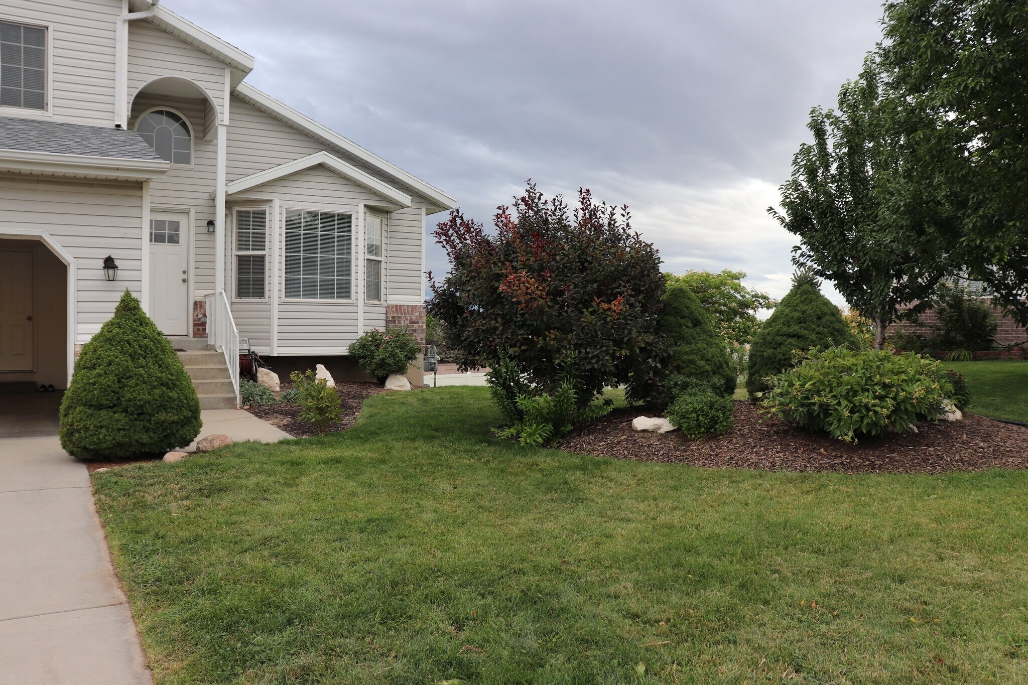 Building Photo - 6793 Mountain Aura Dr