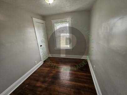 Building Photo - 4916 E 85th St