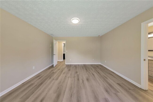 Building Photo - 3849 Dillard St