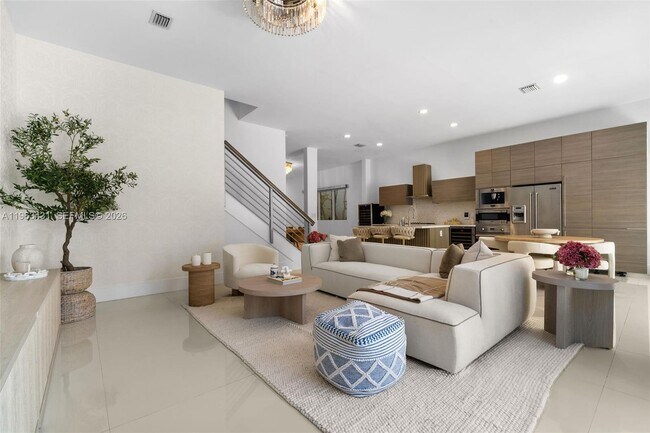 Building Photo - 18935 Atlantic Blvd