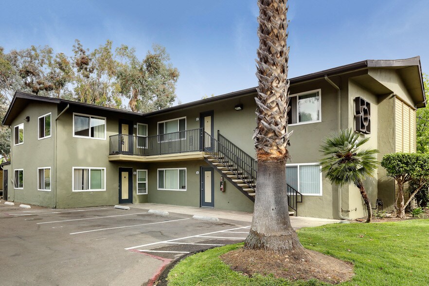 Park Grossmont 9076 Campina Dr La Mesa CA 91942 Apartment Finder