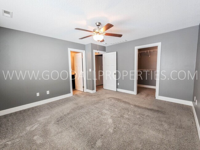 Building Photo - A Must See 4 Bedroom 3.5 Baths in Norwalk with a 3 Car Garage!!!