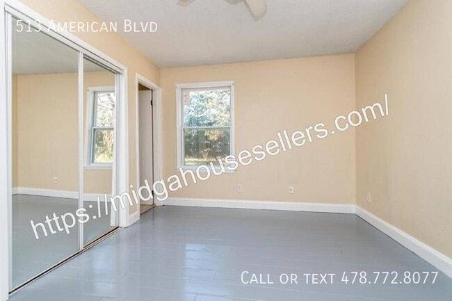 Building Photo - 513 American Blvd