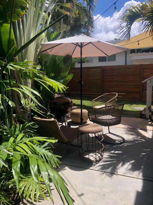 Building Photo - 827A Oneawa St