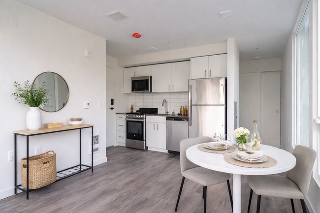 Interior Photo - Betula House - Contemporary Living on Seattle's Most Connected Hill