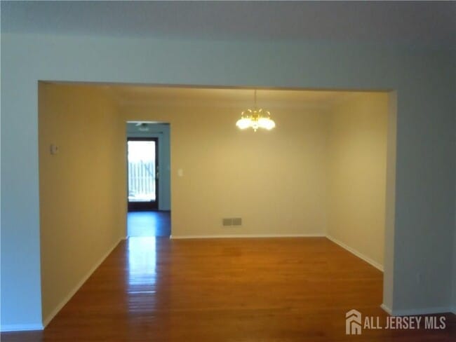 Building Photo - 3 Quincy Cir