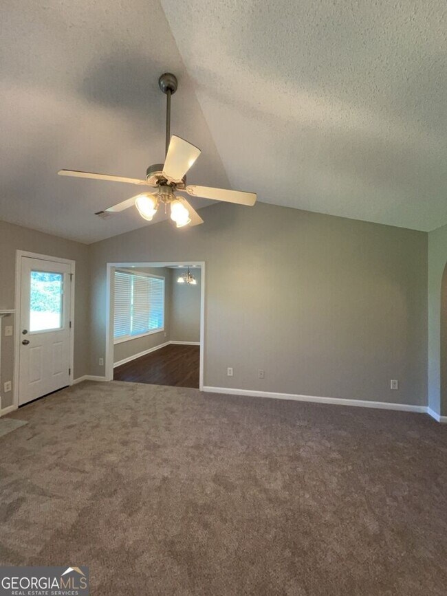 Building Photo - 1302 Manning Way